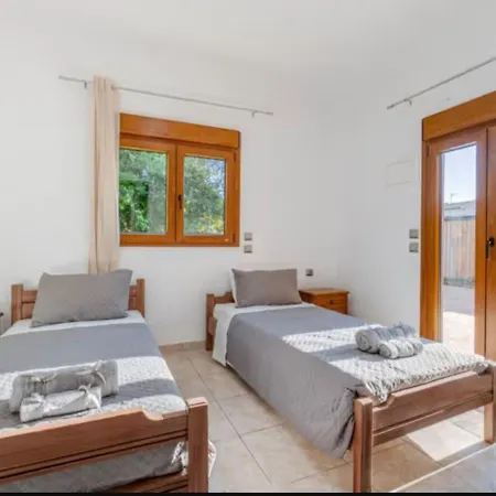 Casa Terra Holiday home *